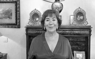 Nueva entrevista de Symetrías a Eva Povedano Moreno una de las pocas mujeres que ha conseguido la Cruz al mérito civil
